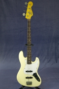     <br>Squier Jazz Bass Japan