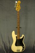     <br>Fender Japan PB-72