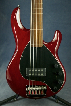 Music Man Bass - 5str.