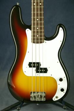 Fender Precision Bass