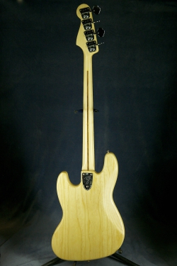 Fender American Vintage '75 Jazz Bass