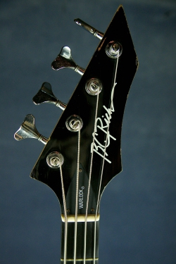 B.C.Rich Warlock