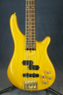 Fernandes FRB-70