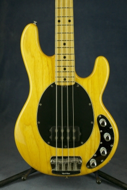 MUSIC MAN StingRay