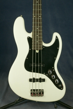 Bacchus UV-400 Jazz Bass