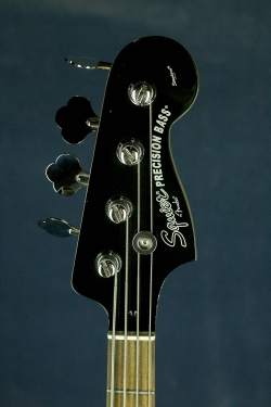 Squier Standard P Bass Special Edition