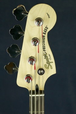 SQUIER Standard P-Bass PJ 