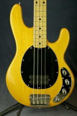 MUSIC MAN StingRay