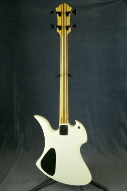 B.C.Rich Mockingbird Bass MB-857