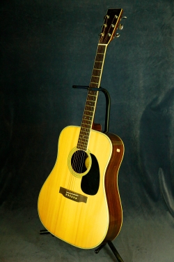 K.Country D-300