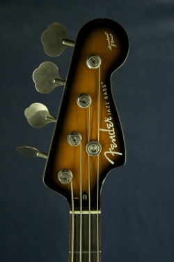 Fender AJB-110DMC