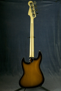 Fender AJB-110DMC