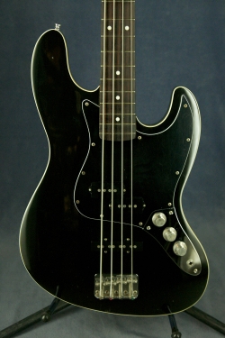 Fender Aerodyne Jazz Bass