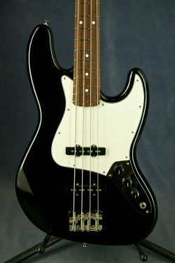 Fender Standard Jazz Bass (Mexico)