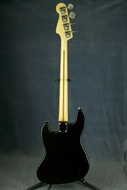 Fender Aerodyne Jazz Bass