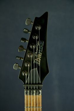 Ibanez RG2550EX 