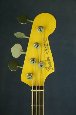 Fender Japan Jazz Bass (Mid Scale)