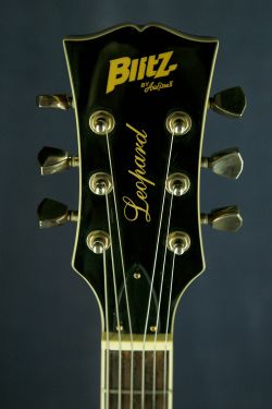 Blitz by Aria Pro II Leopard Les Paul