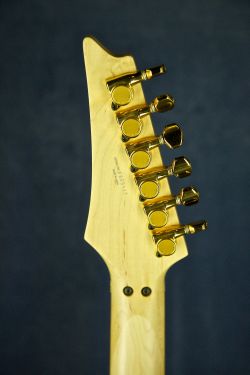 Ibanez RG670