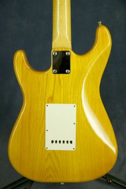 Guyatone Strat Custom