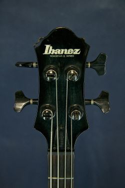 IBANEZ RB760