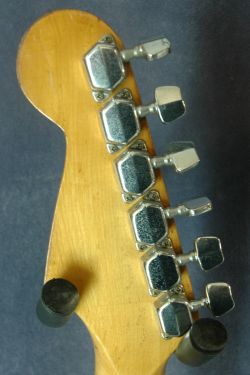 Guyatone strat