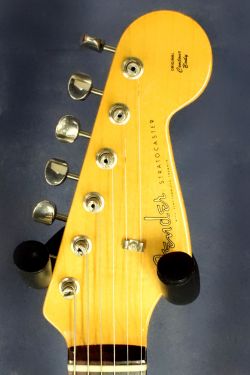 Fender Stratocaster