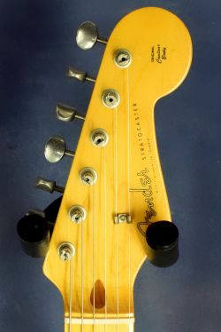 Fender Stratocaster