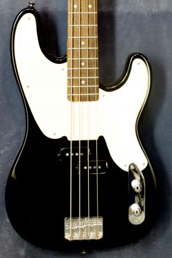 Squier precision bass