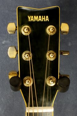 Yamaha FG-380GR