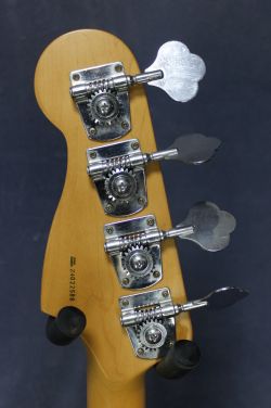 Fender Precision Bass