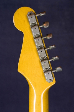 Fender ST-62 3TS (Japan) 