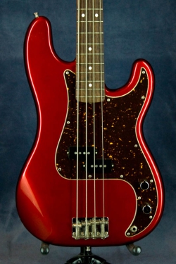 Fender PB-62 Red