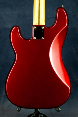 Fender PB-62 Red