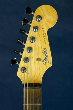 Fender ST-62 (3TS)