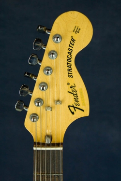 Fender ST-72 Blk (Japan)