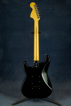 Fender ST-72 Blk (Japan)