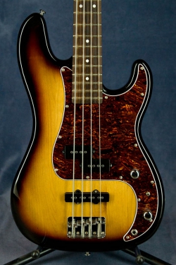 Invision Precision Bass