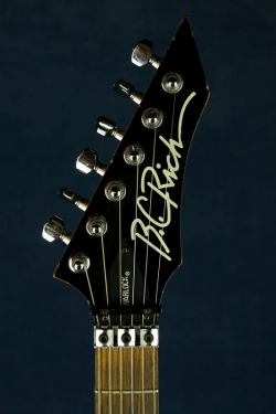 B.C.Rich Warlock BK