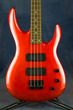 Kramer Striker 422S