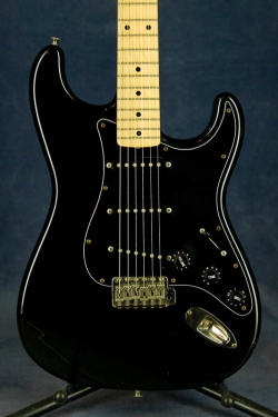 Squier strat