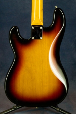 Fender PB-62 (3TS)