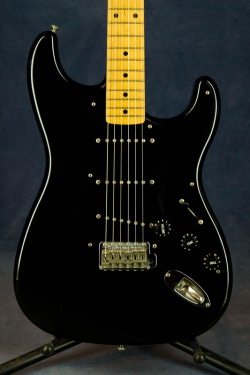 Squier strat