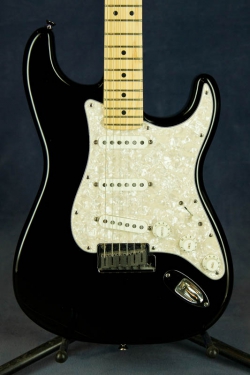 Fender AM STD Strat (USA)