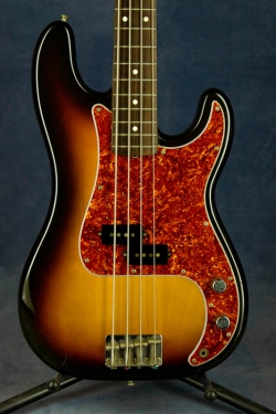 Fender PB-62