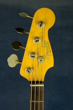 Fender PB-62