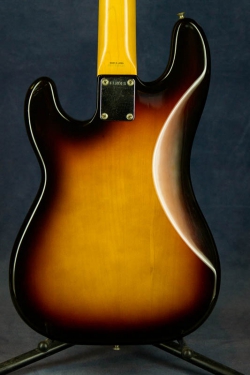 Fender PB-62