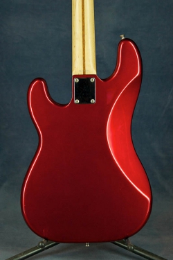 Fender PB-62 Red