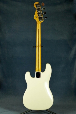 Fender PB-57 White