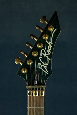 B.C.Rich Warlock